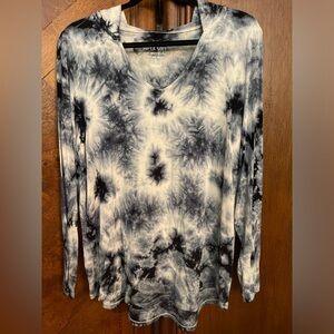 Torrid hooded super soft blouse